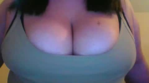 Snapshot of emmyrosex chatting on May 2, 4:56 pm Daisyleex online show from May 2, 4:56 pm