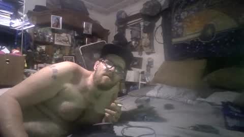 Snapshot of emoney8269 chatting on September 17, 5:42 am emoney8269 online show from September 17, 5:42 am