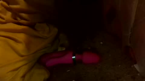 Snapshot of emoney8269 chatting on September 21, 4:47 am emoney8269 online show from September 21, 4:47 am