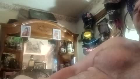 Snapshot of emoney8269 chatting on October 2, 2:57 pm emoney8269 online show from October 2, 2:57 pm