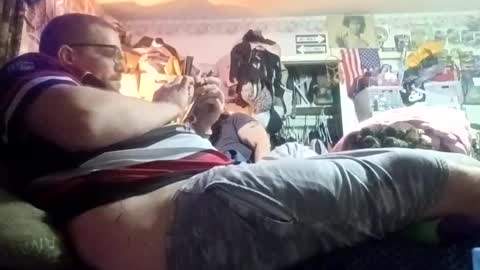 Snapshot of emoney8269 chatting on March 23, 9:35 am emoney8269 online show from March 23, 9:35 am