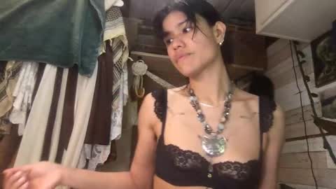 empressmeplease online show from May 14, 4:36 pm