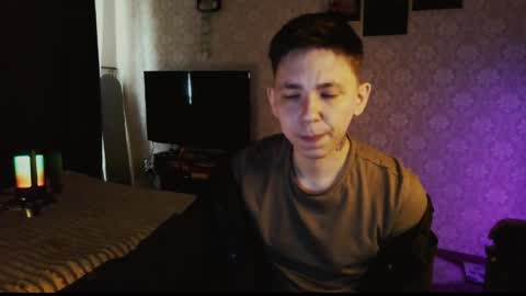 emveeboy96 online show from April 5, 7:49 am