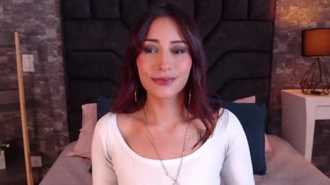 Emy   online show from May 6, 7:08 pm