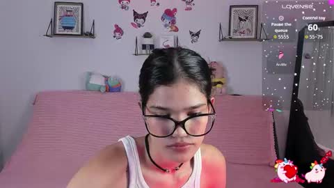 emycarver09 online show from March 1, 12:45 am