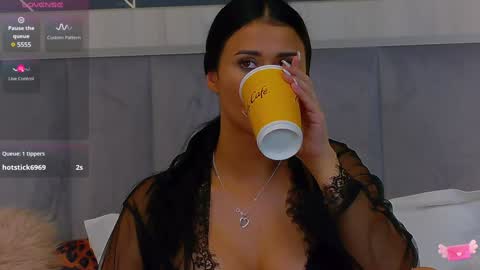  Emy  online show from January 9, 1:02 pm