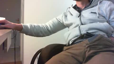 endearment115 online show from December 8, 2:09 pm