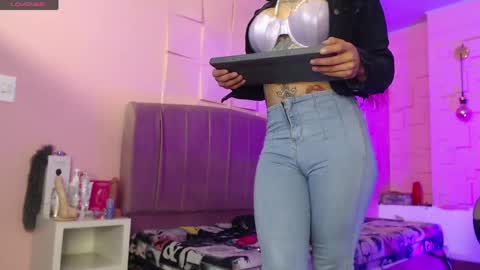 Engel online show from April 11, 1:04 pm