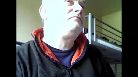 englishguysurrey online show from May 10, 8:41 am