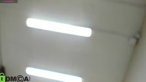 Snapshot of enigmatic_ella chatting on June 17, 1:08 am Ella online show from June 17, 1:08 am