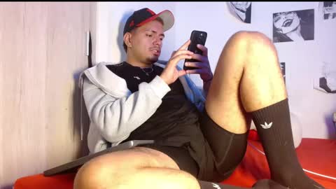 enrique online show from February 4, 5:02 am