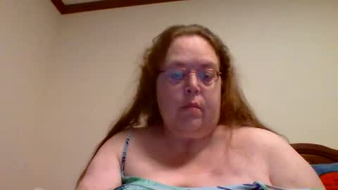epic_ginger online show from April 3, 8:29 pm