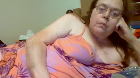 epic_ginger online show from April 17, 6:00 pm