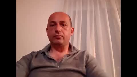 epu17 online show from May 5, 6:49 pm