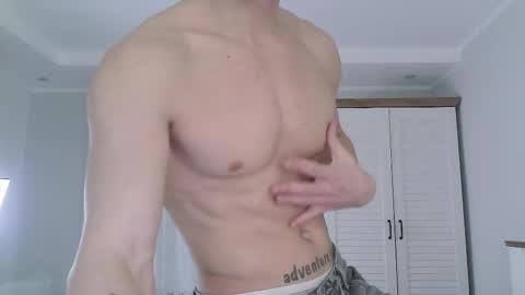 Eric Crush online show from February 21, 4:02 am