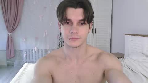 Eric Crush online show from March 20, 4:06 am