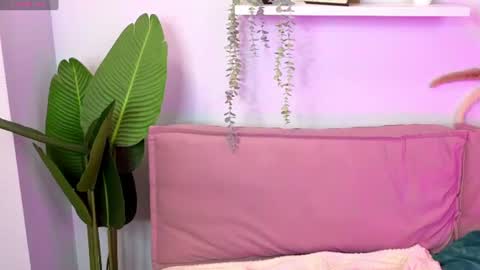Erica online show from July 4, 12:55 pm
