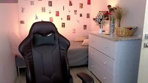 Erica online show from July 22, 12:52 pm