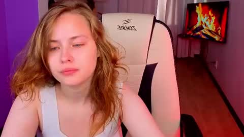Erica online show from July 29, 12:36 pm