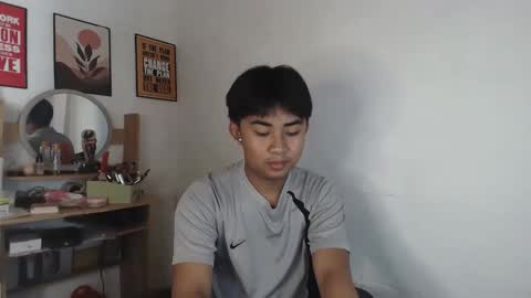 erick_cummer30 online show from May 18, 4:07 am