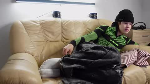 ERICK GRANT online show from December 4, 2:26 pm