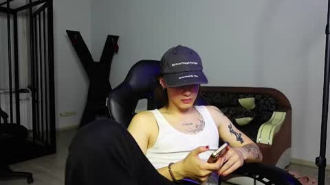 ERICK GRANT online show from September 16, 9:05 pm