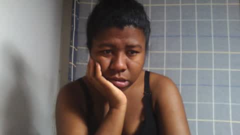 Snapshot of ericka01 chatting on July 14, 6:51 am ericka01 online show from July 14, 6:51 am