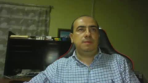 erik1781 online show from April 21, 1:07 am