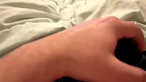 erik84915 online show from February 28, 12:00 am