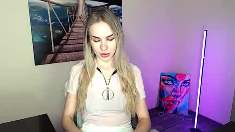 Erika online show from February 4, 1:17 pm