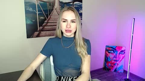 Erika online show from February 23, 1:19 pm