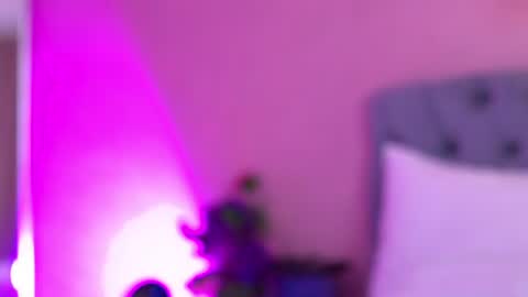 Erin online show from June 29, 4:30 am