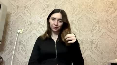 Lily online show from May 20, 5:08 pm