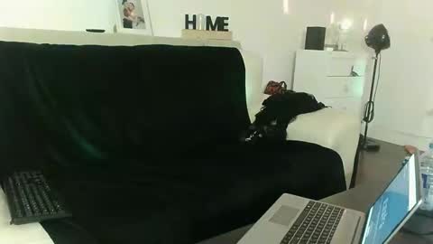 Erica online show from March 7, 4:26 pm