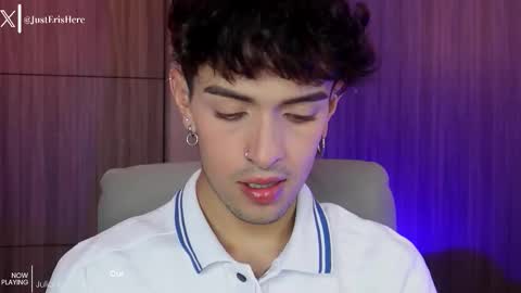   online show from March 21, 10:53 am