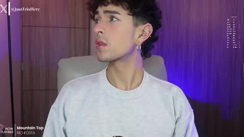   online show from March 22, 12:08 pm