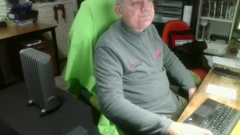 ernello online show from November 4, 7:07 am
