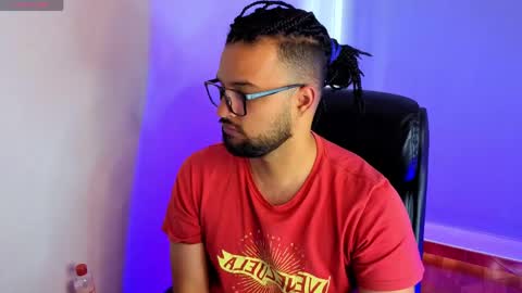 ernesto rodriguez 82 online show from April 18, 7:58 pm