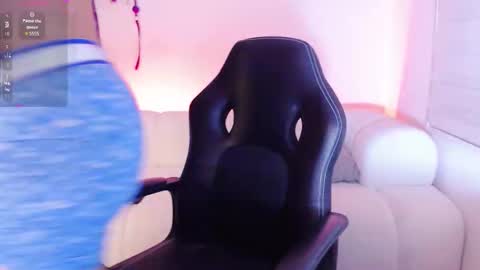 eros_and_eve online show from November 10, 9:52 am