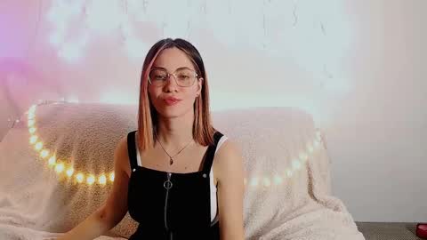 Snapshot of eroticgiftxxx chatting on January 31, 12:07 pm LylaXXX online show from January 31, 12:07 pm