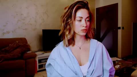 Snapshot of eroticgiftxxx chatting on February 28, 12:31 pm LylaXXX online show from February 28, 12:31 pm