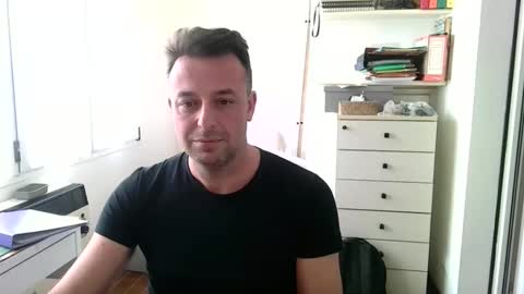 Snapshot of esibizionista_91 chatting on May 8, 10:09 am esibizionista 91 online show from May 8, 10:09 am