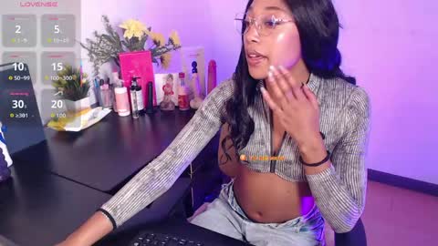 esmeralda_bk online show from May 21, 10:17 pm