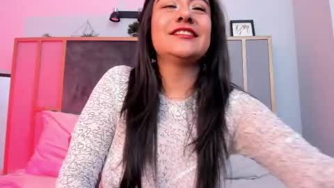 esmeralda_rose__ online show from June 9, 4:57 am