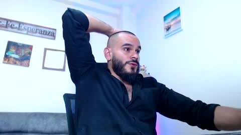 Esteban Fernandez online show from May 20, 6:47 pm