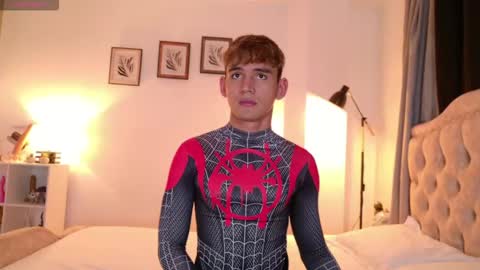 Esteban online show from February 6, 2:27 am