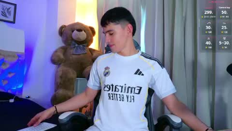 Esteban online show from June 23, 7:12 pm