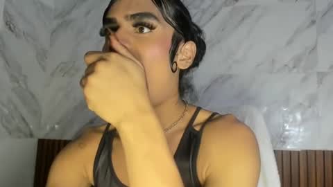 estefani robles online show from June 21, 12:57 am