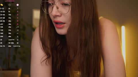 Ester online show from April 7, 2:34 am