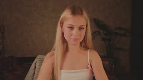 Sophia online show from June 10, 11:13 pm